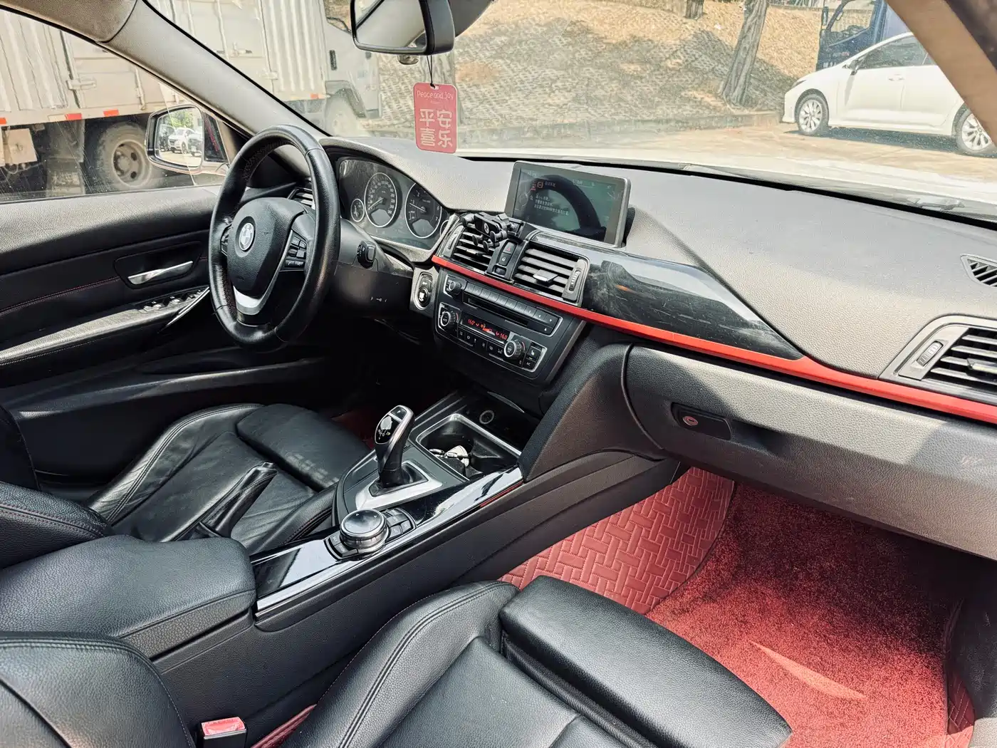 BMW 3 Series (Import) 2013 320i Sport Design Package фото 28