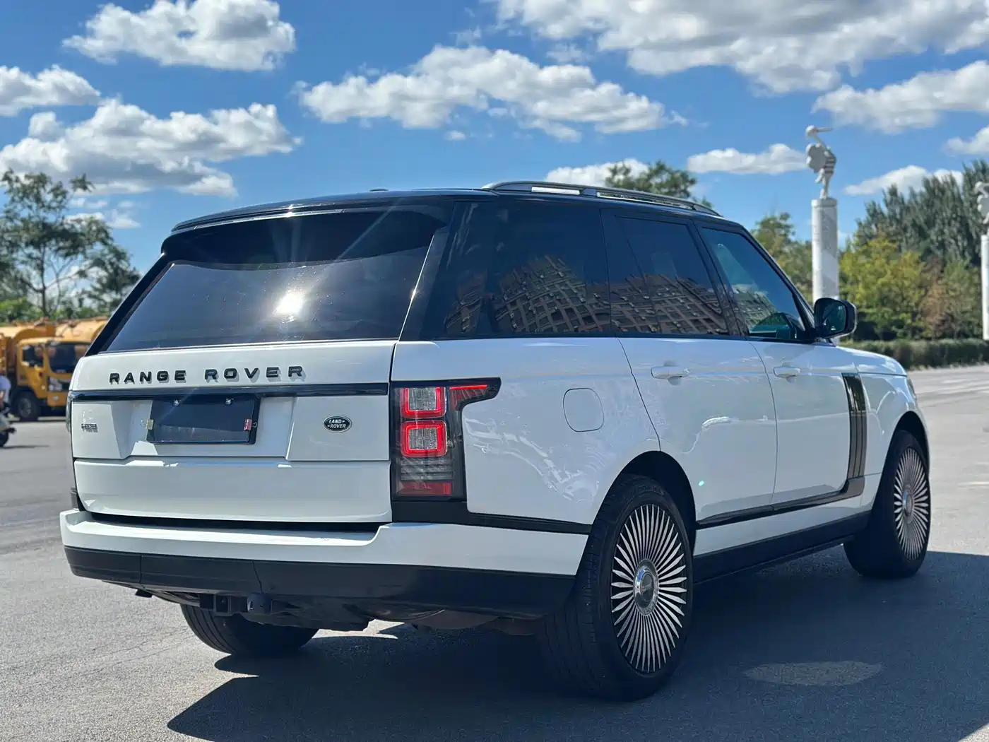 Land Rover Range Rover 2016 2014 3.0 SC V6 Vogue
