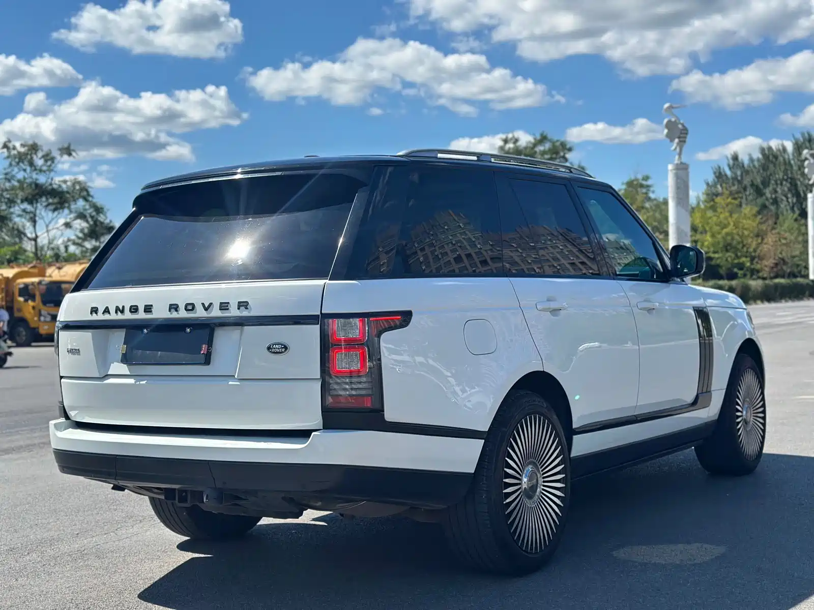 Фото 4 - Land Rover Range Rover