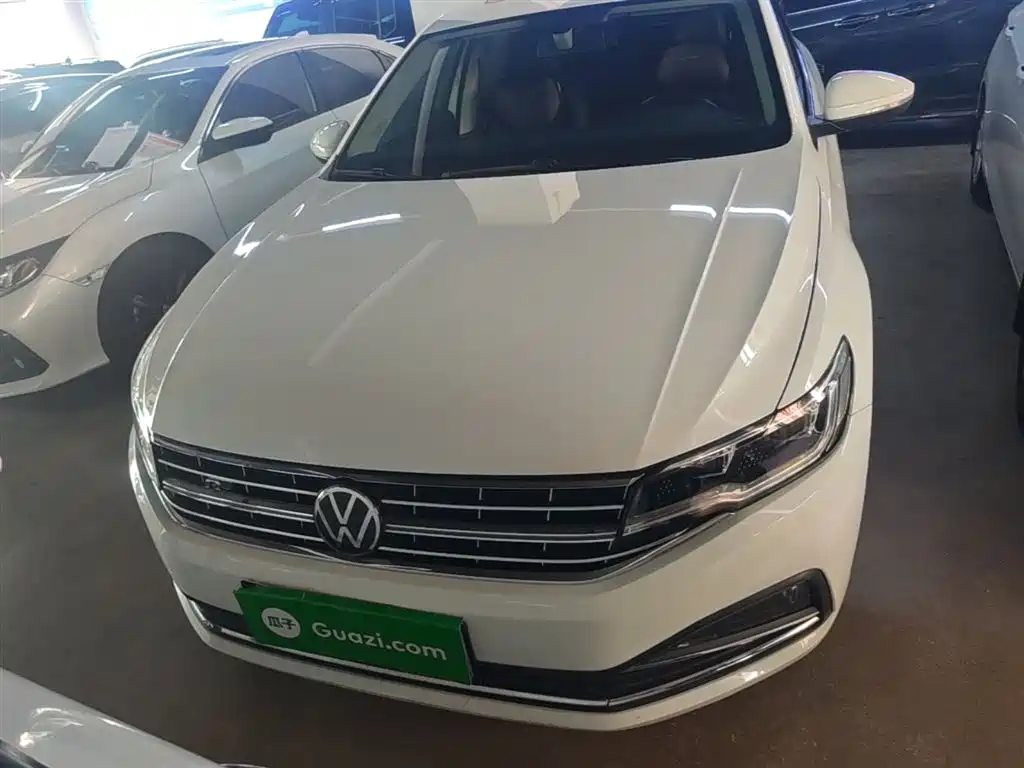 Volkswagen Bora 2021 1.5L Automatic Elite Smart Edition фото 3