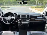 Фото 7 - Volkswagen Multivan