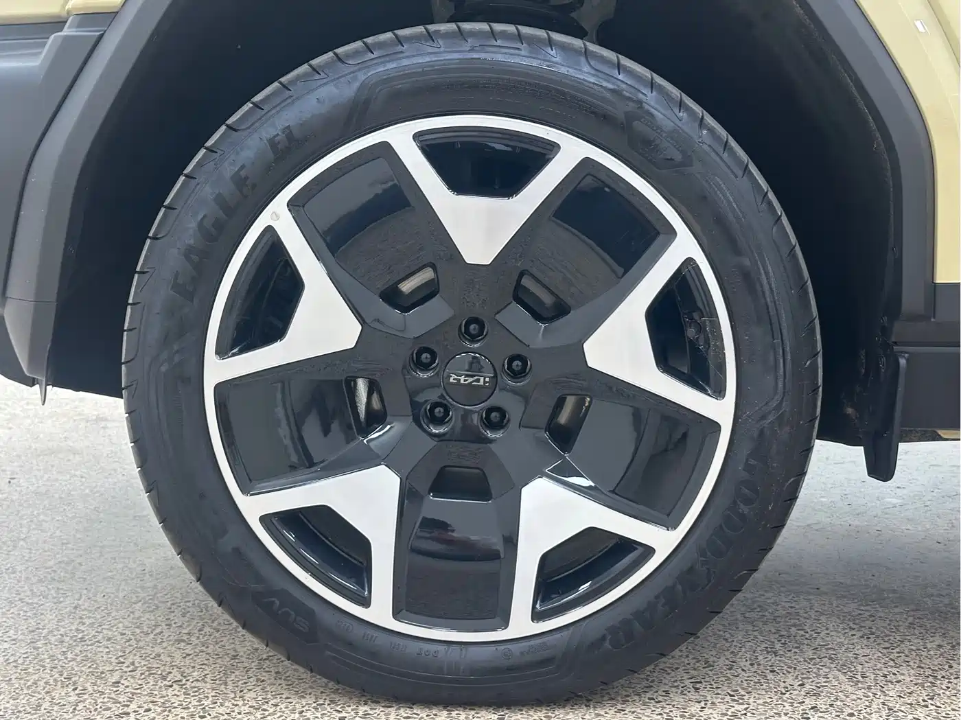 iCAR V27 2026