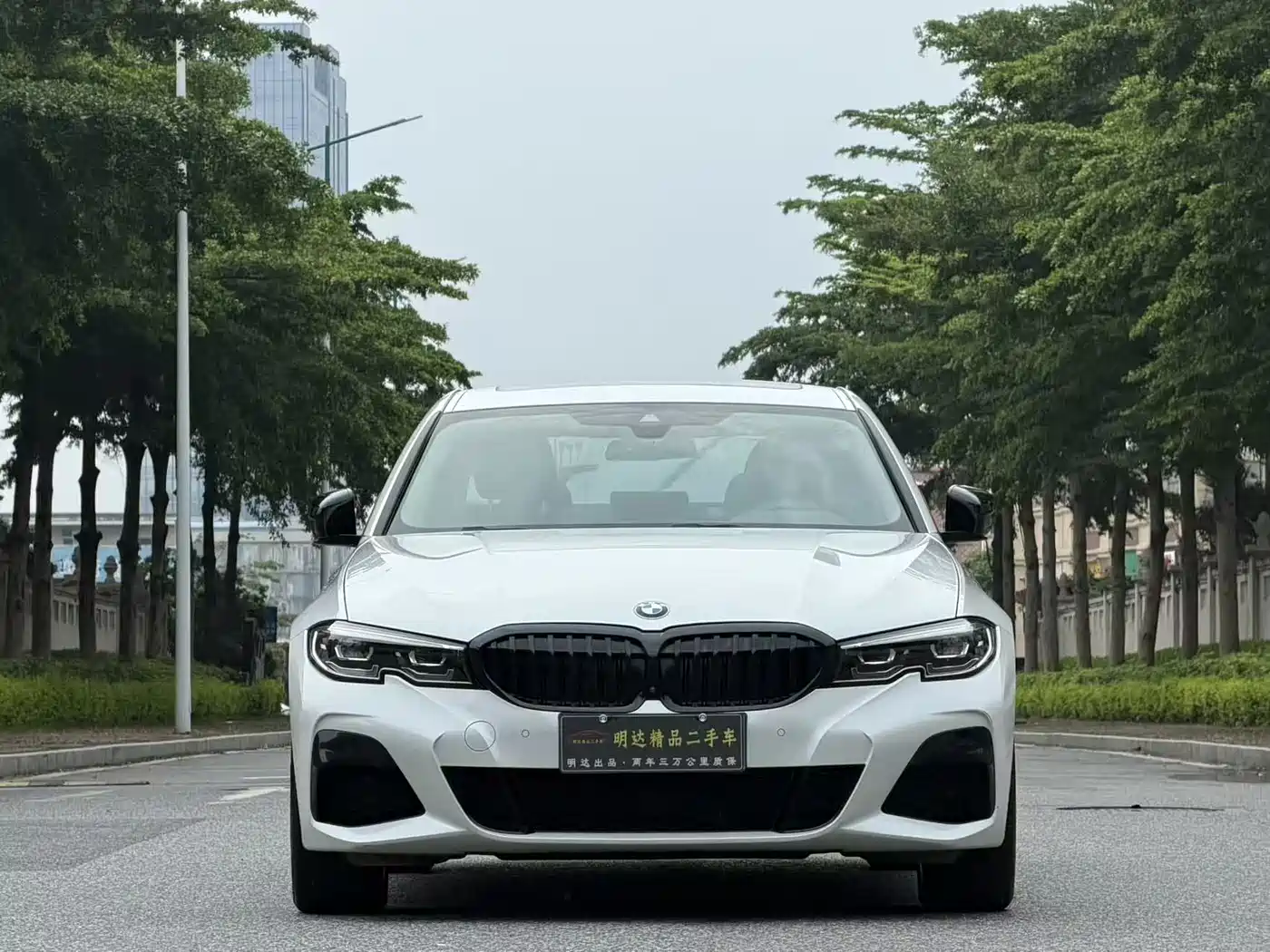 BMW 3 Series 2021 325i M Sport Night Edition фото 2