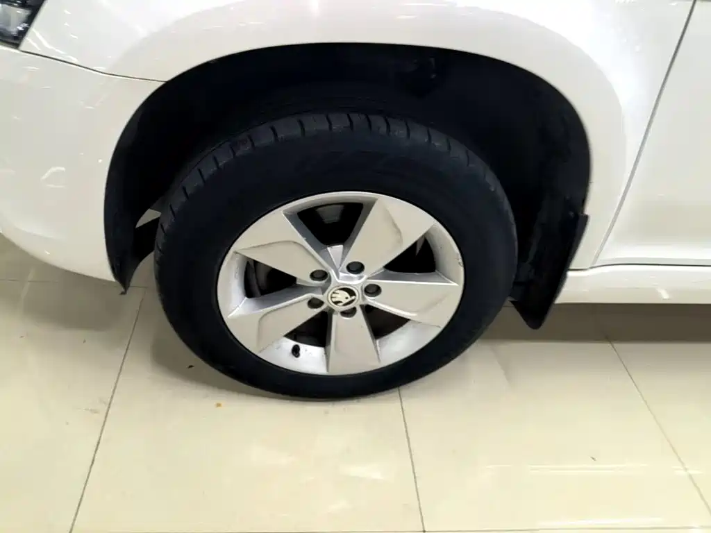 Škoda Yeti 2018 2017 TSI280 DSG Advance
