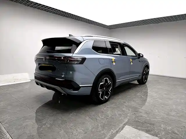 Volkswagen Talagon 2025 450TSI R-Line 6-Seater фото 6