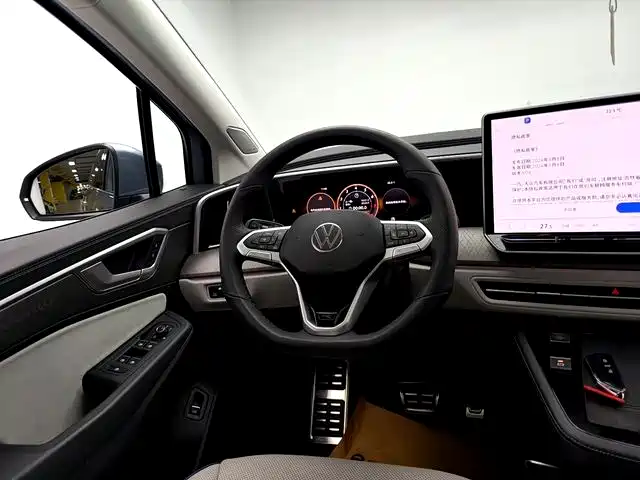 Volkswagen Talagon 2025 450TSI R-Line 6-Seater фото 8