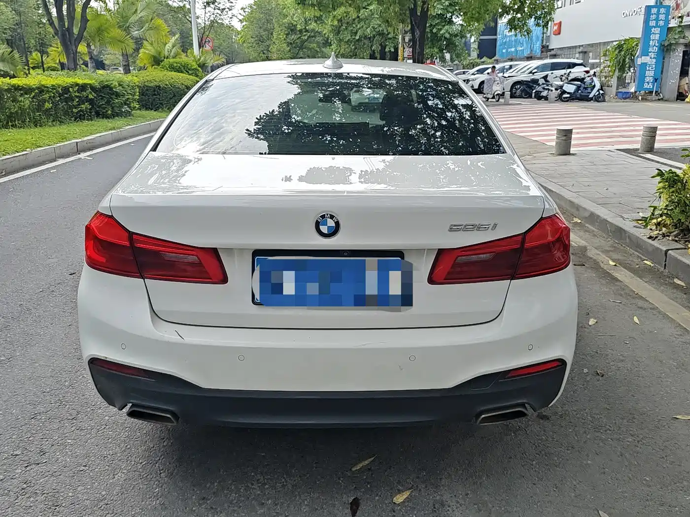 BMW 5 Series (Import) 2019 525i M Sport Package фото 6