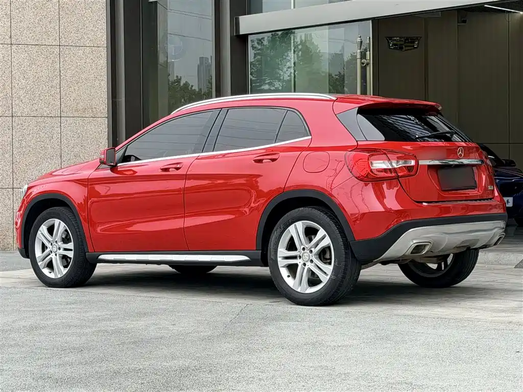 Mercedes-Benz GLA 2016 GLA 200 Dynamic фото 10
