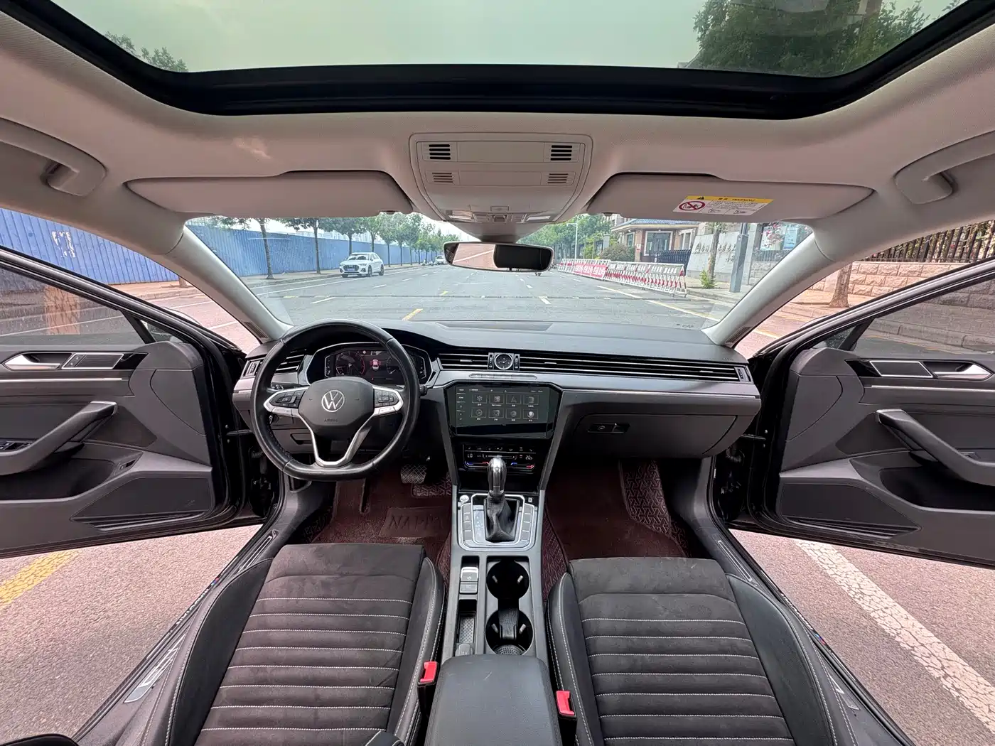 Volkswagen Magotan 2020 380TSI DSG Luxury фото 6