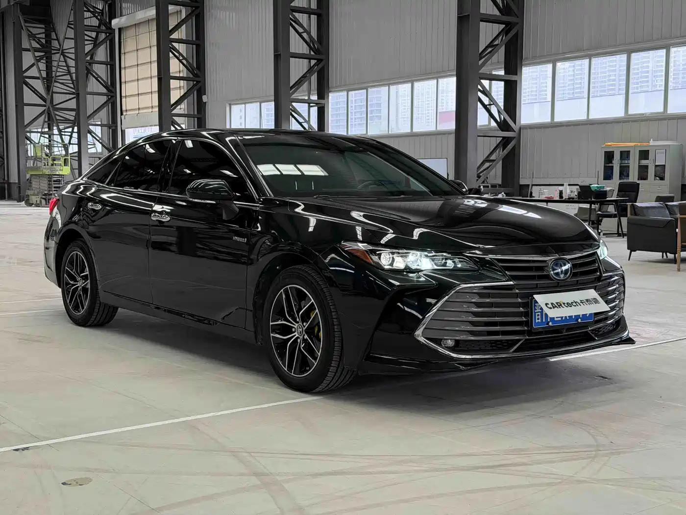 Toyota Avalon 2021 2.5L Luxury Edition фото 4