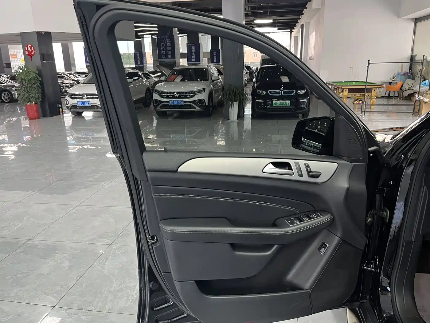 Mercedes-Benz M-Class 2014 ML 320 4MATIC фото 9