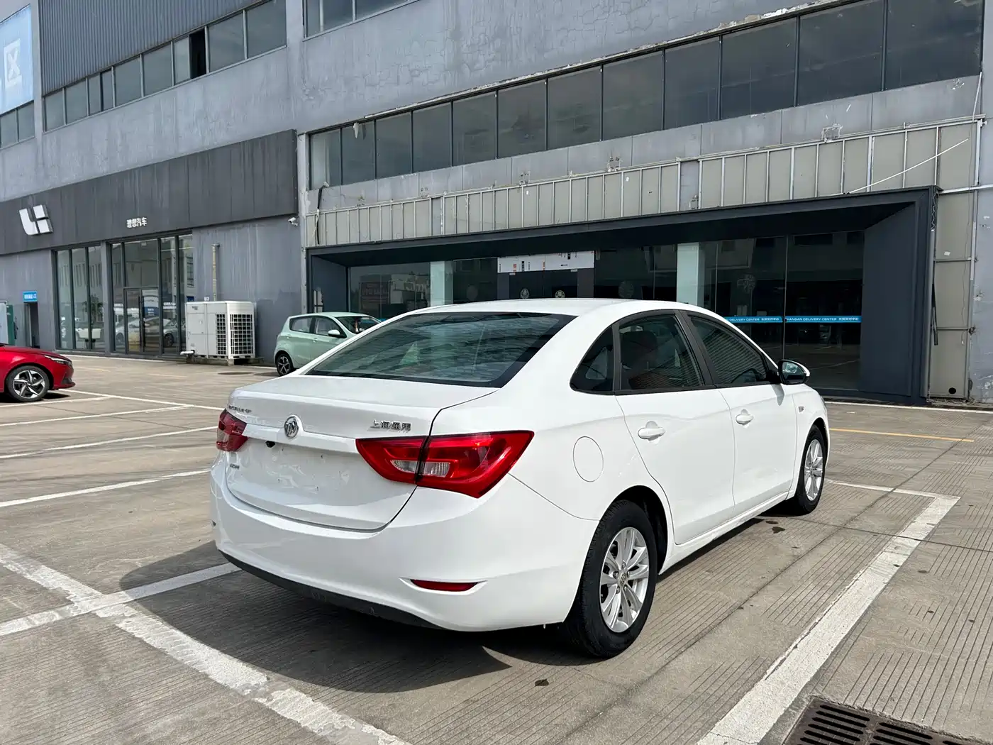 Фото 4 - Buick Excelle