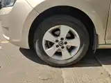 Фото 23 - Škoda Rapid