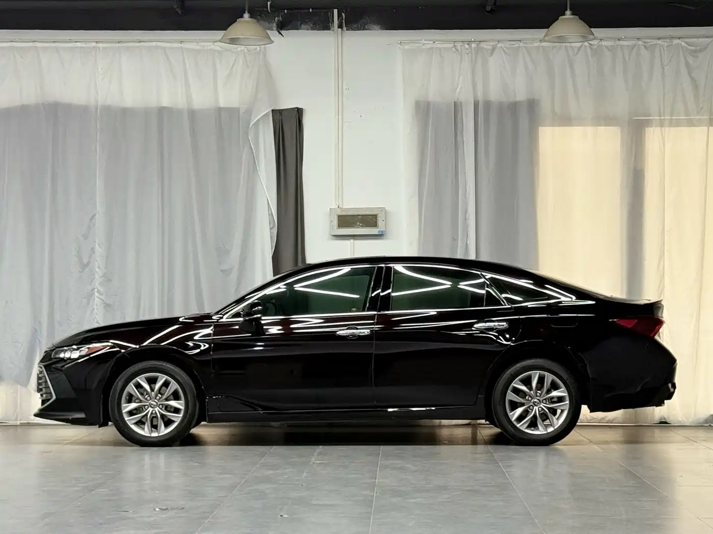 Toyota Avalon 2021 2.5L Luxury Edition фото 4