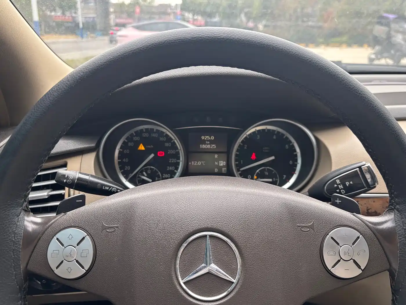 Mercedes-Benz R-Class 2011 R 350 L 4MATIC фото 15