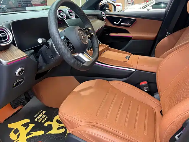 Mercedes-Benz GLC 2025 Facelift GLC 300 L 4MATIC Dynamic 5-seater — фото 5