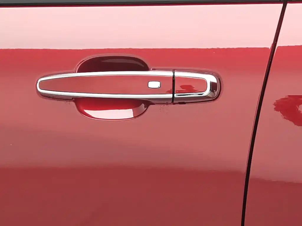 Фото 14 - Chevrolet Equinox
