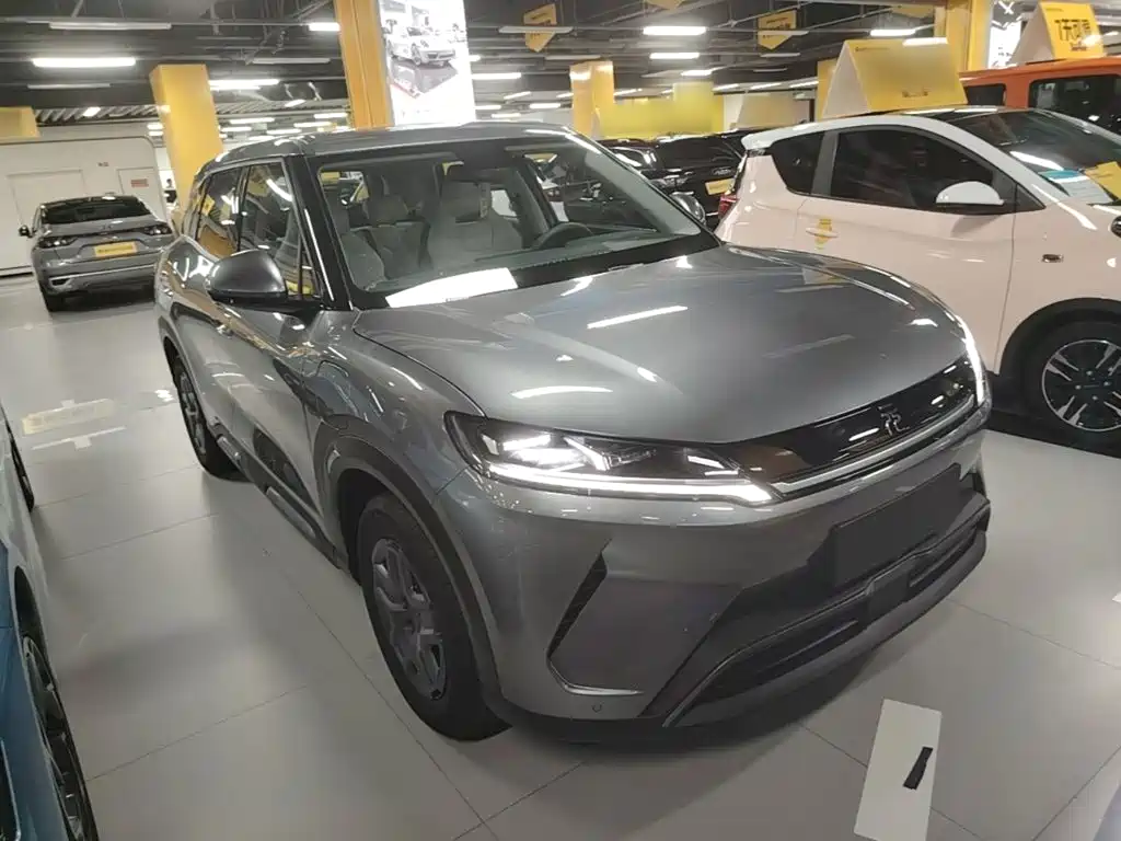 BYD Yuan UP 2026 2025 Model 301KM Navigator