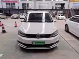 صورة 3 - Volkswagen Touran