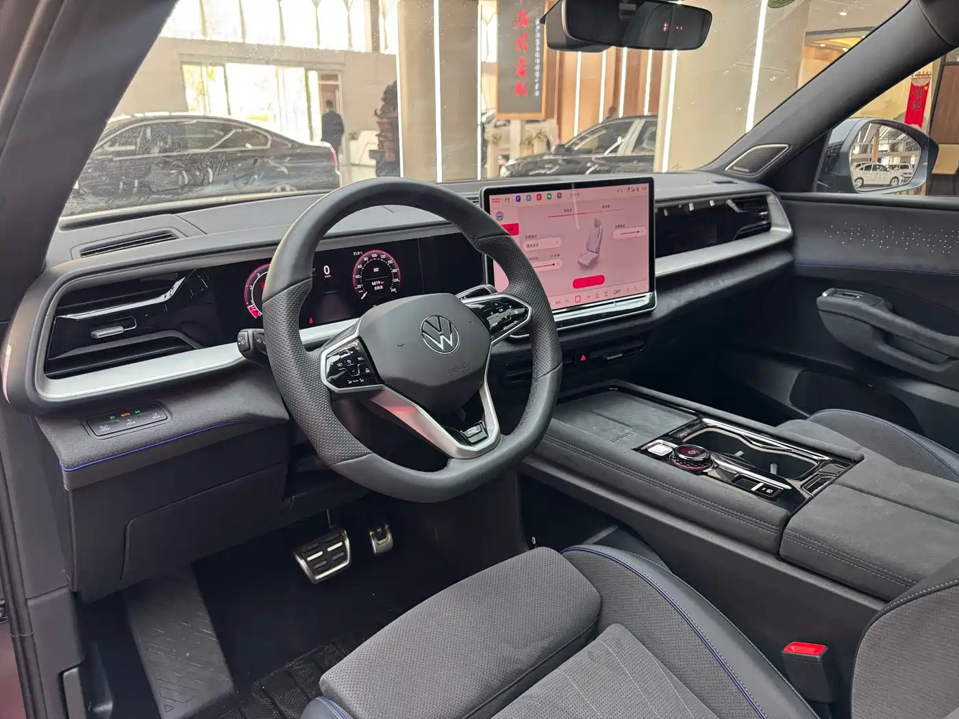 VOLKSWAGEN TOURANG
