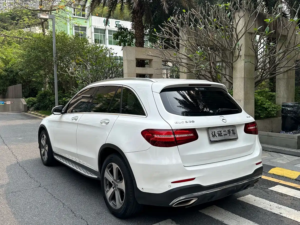 Mercedes-Benz GLC 2017 GLC 260 4MATIC Luxury фото 6