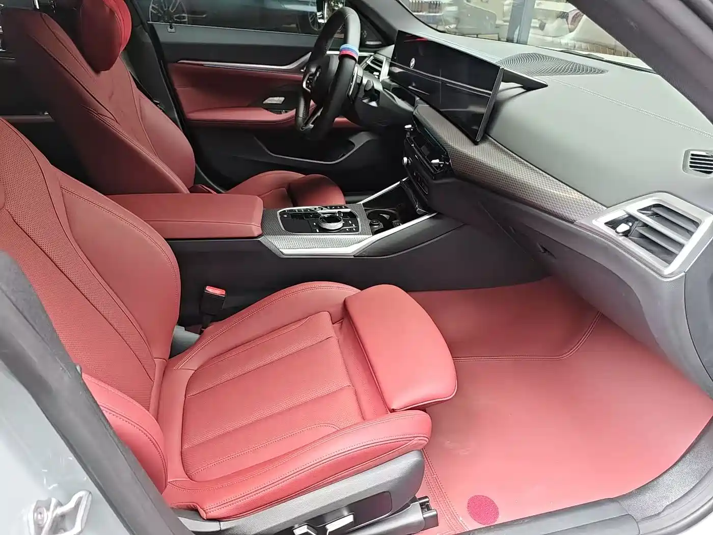 BMW 4 Series 2024 430i M Sport Shadow Edition фото 4