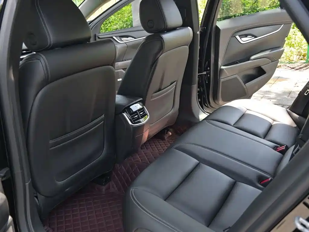 Cadillac XTS 2018 28T Technology фото 14