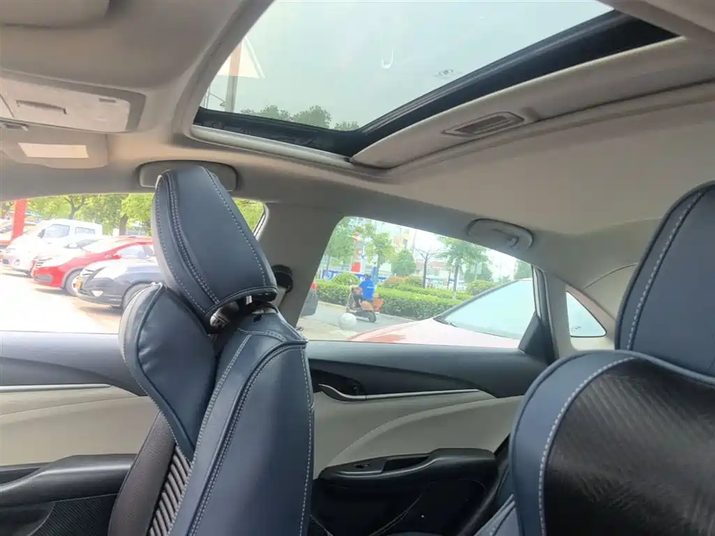 Buick Excelle 2015 15N Automatic Elite фото 18
