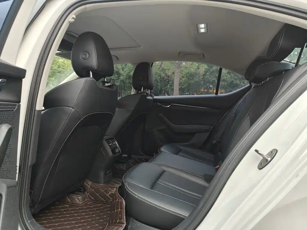 Škoda Octavia 2022 2022 PRO TSI280 Premium Edition