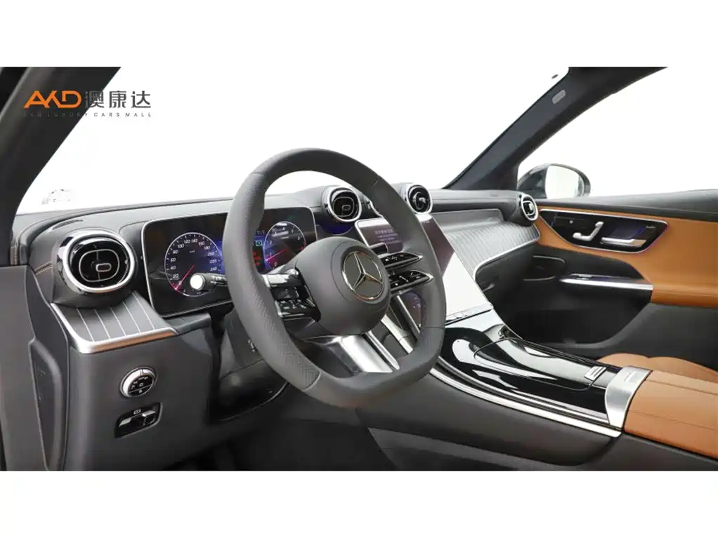 Mercedes-Benz GLC 2023 Facelift GLC 260 L 4MATIC Luxury 5-Seater фото 6