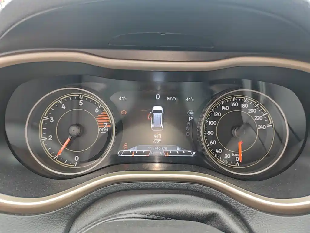 Jeep Cherokee 2018 2017 2.4L Leading Smart Edition