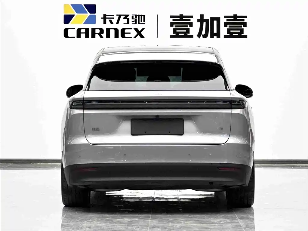 Li Auto i6 2026 2025 2WD Base Model
