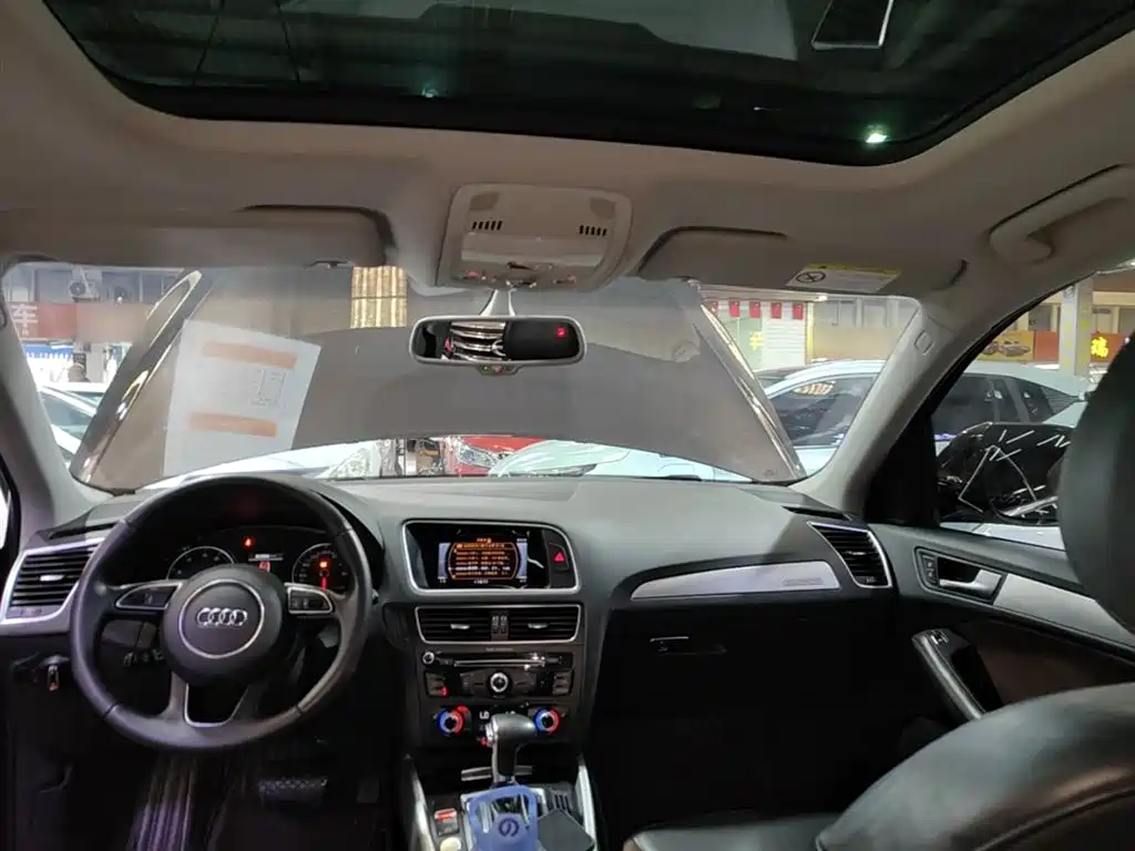 Audi Q5 2018 Collector's Edition 40 TFSI Technology фото 18