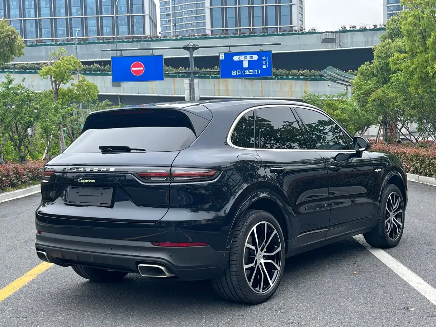 PORSCHE CAYENNE NEW ENERGY