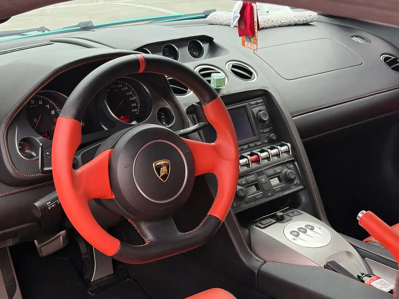 Lamborghini Gallardo 2012 2011 Lamborghini Gallardo LP 560-4 Bicolore