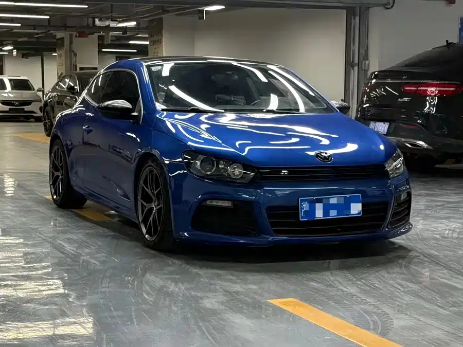 Volkswagen Scirocco 2011 2.0TSI R-Line фото 3