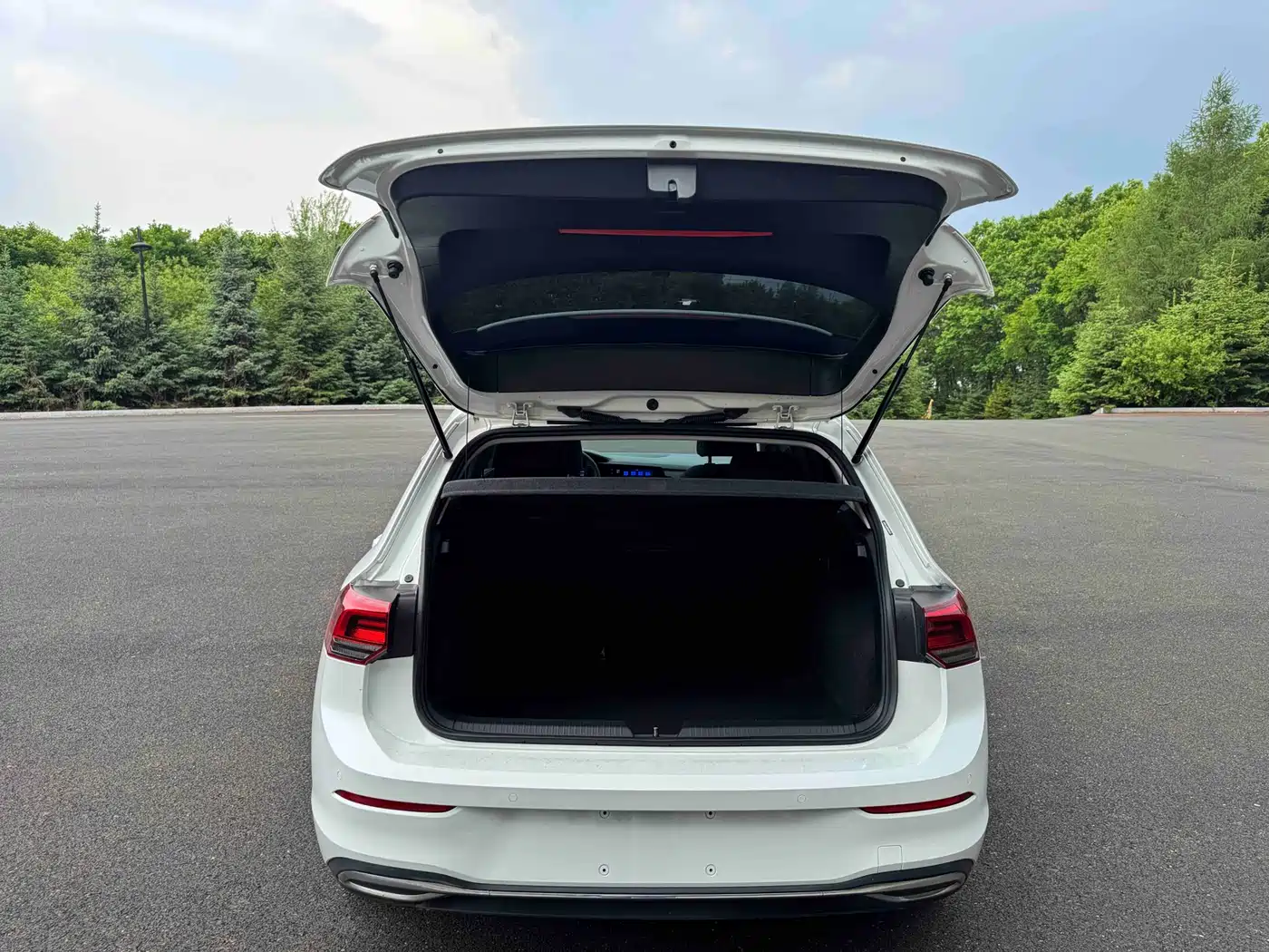Volkswagen Golf 2023 Facelift 280TSI DSG Pro фото 21