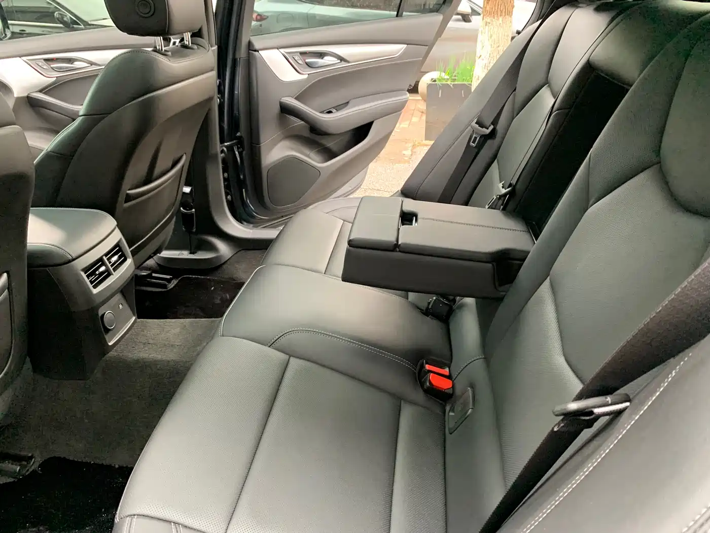 Cadillac CT5 2022 28T Luxury Edition фото 18