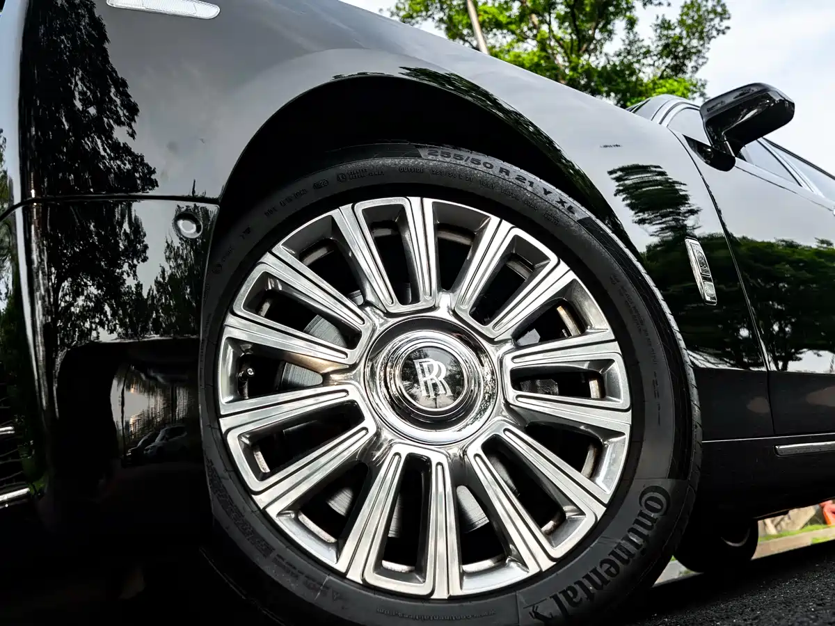 Rolls-Royce Phantom 2023 2024 Long Wheelbase Series II
