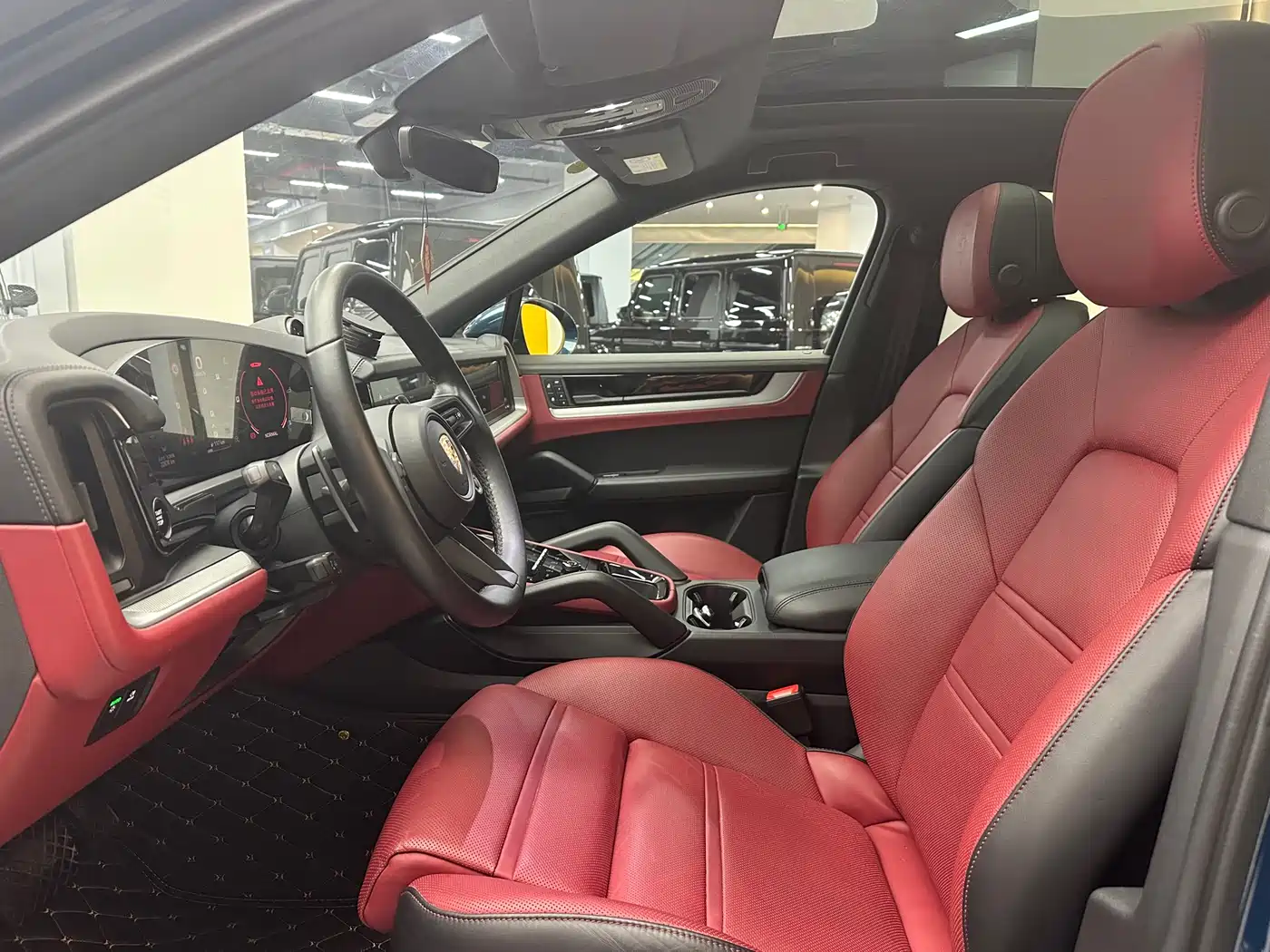 PORSCHE CAYENNE