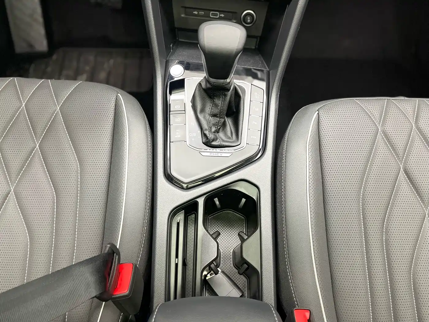 Volkswagen Tiguan L PHEV 2022 430PHEV Plug-in Hybrid Premium фото 6
