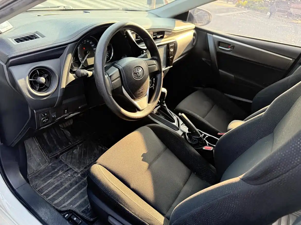 Toyota Levin 2017 Facelift 185T CVT Pioneer (China V) фото 8