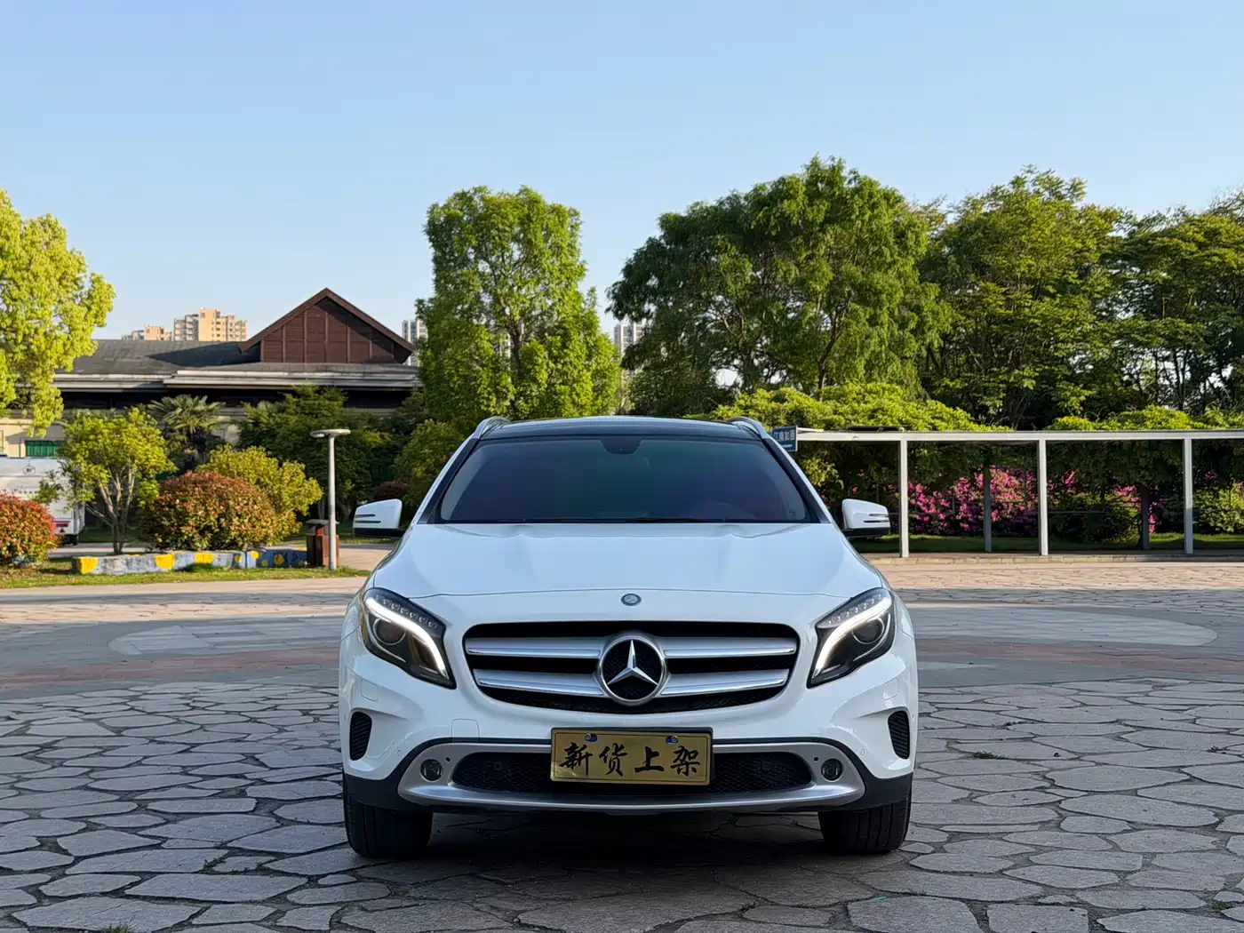 Mercedes-Benz GLA 2016 GLA 220 4MATIC Fashion фото 2