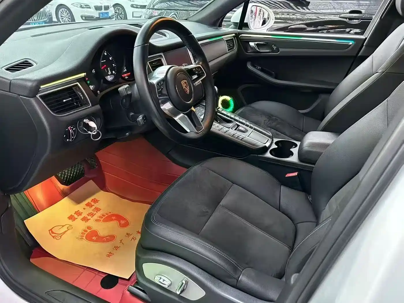 Porsche Macan 2017 Macan 2.0T фото 8