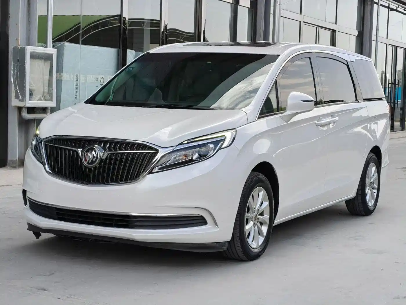 Buick GL8 2018 ES 28T Comfort Type China VI