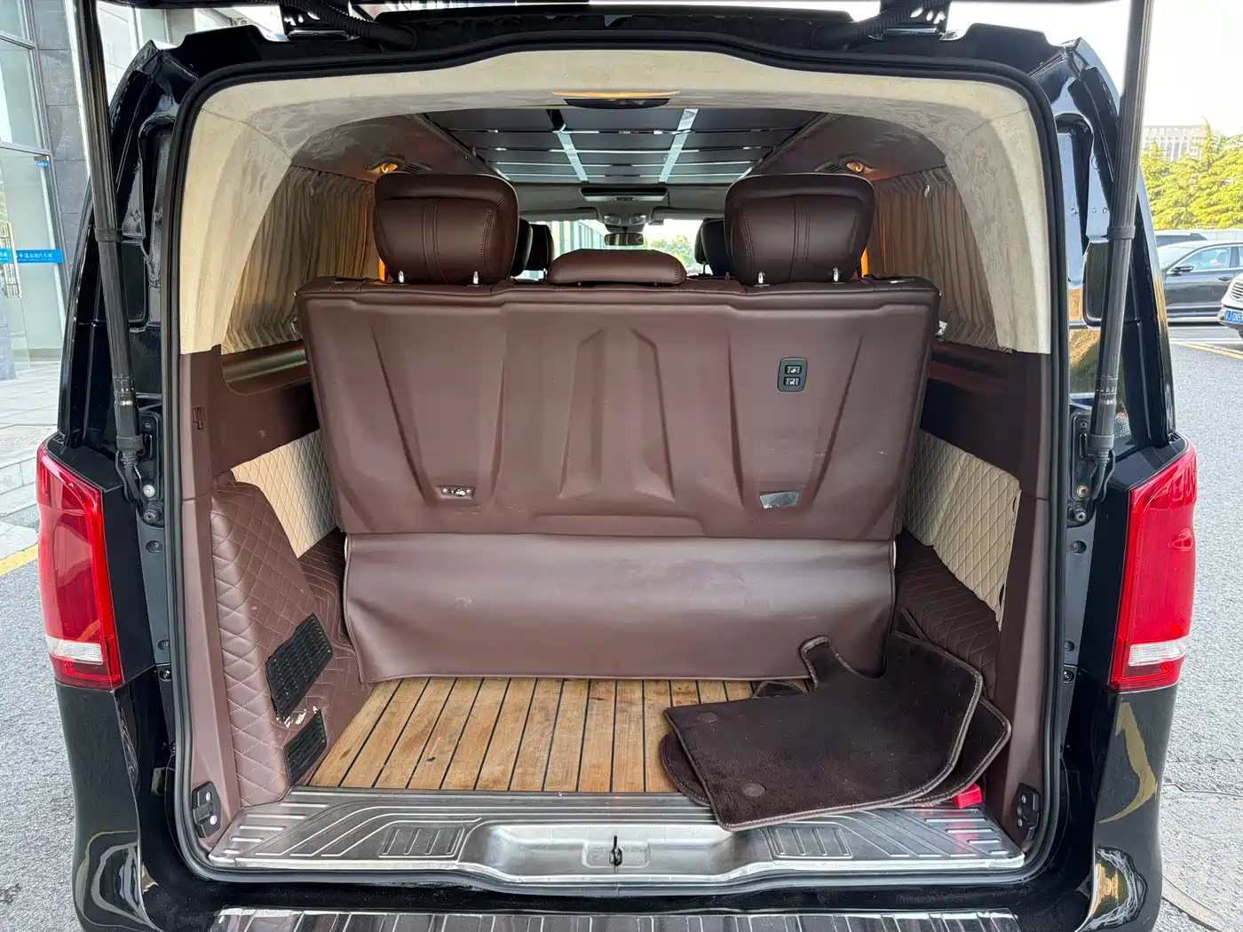 Mercedes-Benz Vito 2018 2.0T Business Edition China VI фото 12