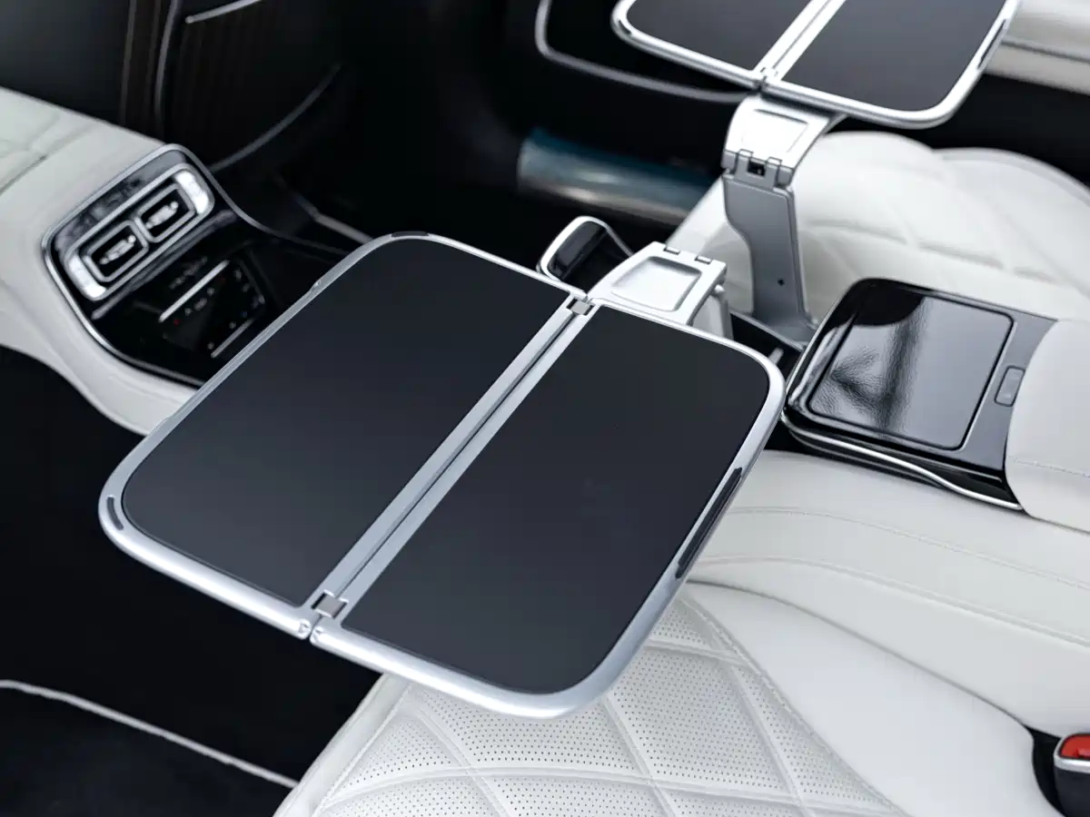 Mercedes-Benz Maybach S-Class 2022 S 680 4MATIC Craftsmanship Limited Launch Edition фото 25