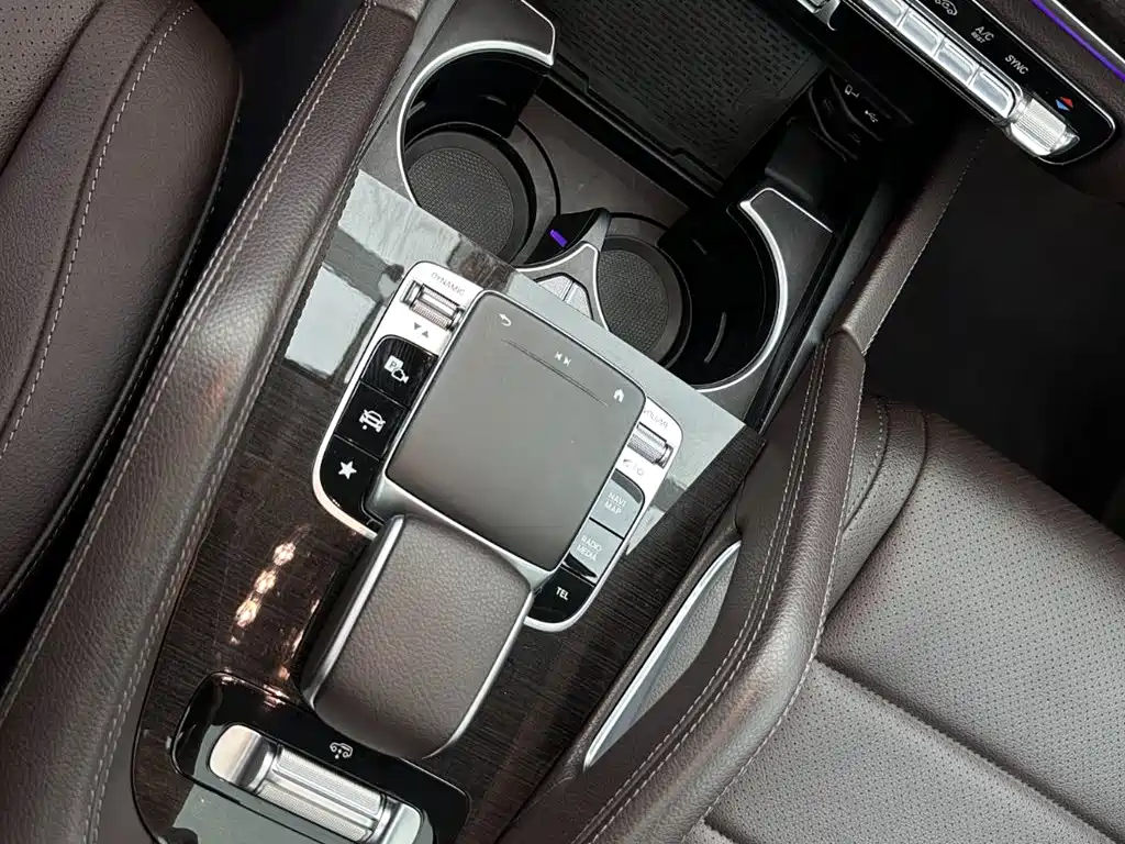 Mercedes-Benz GLE 2020 GLE 350 4MATIC Fashion фото 13