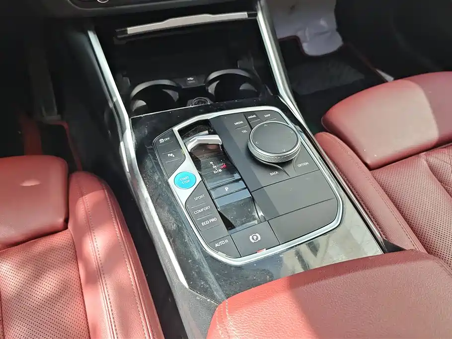 BMW i3 2022 eDrive 35 L фото 16