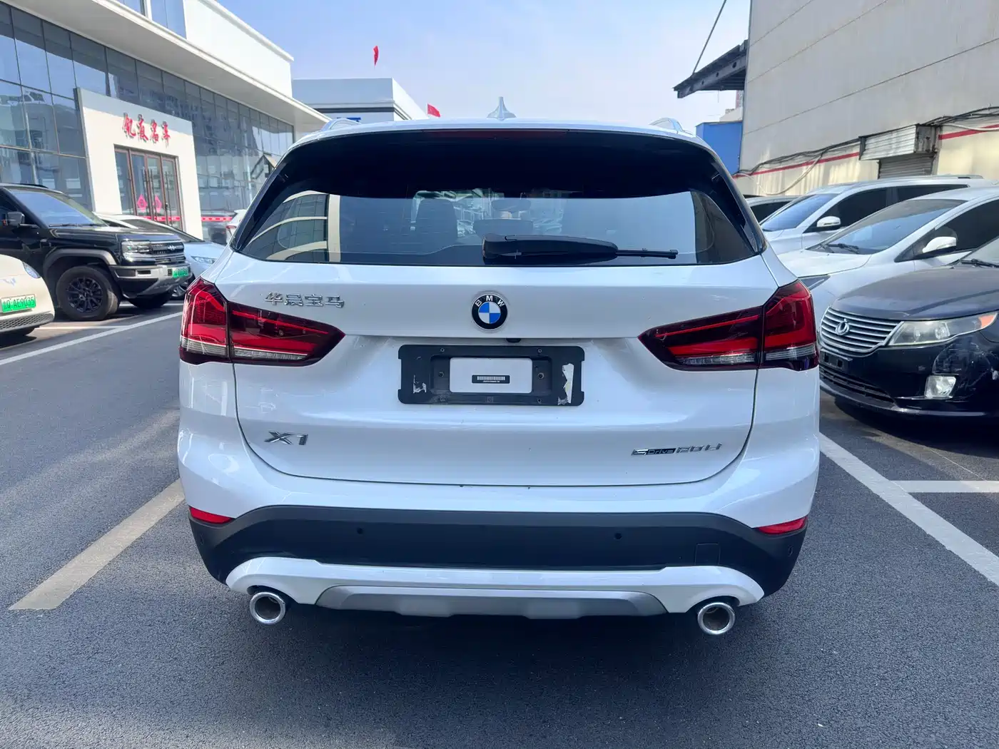 BMW X1 2022 sDrive20Li Fashion фото 16